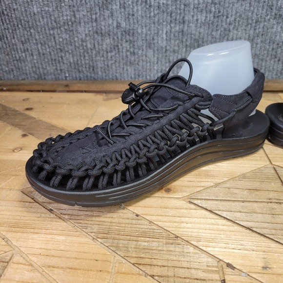Keen UNEEK Sandal Men's Size 8.5 Black Water River Hiking Magnet Outdoor Sandals - Picture 5 of 13